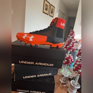 UNDER ARMOUR UA RENEGADE MC FOOTBALL CLEATS-NEW IN BOX